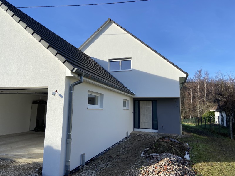 Travaux d’isolation extérieur sur une nouvelle maison à Thal- Marmoutier, proche de Saverne