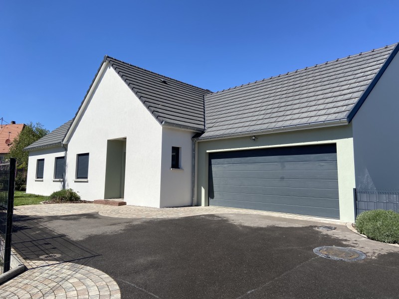 Crépissage d'une nouvelle construction a Thal-Marmouttier proche de Saverne